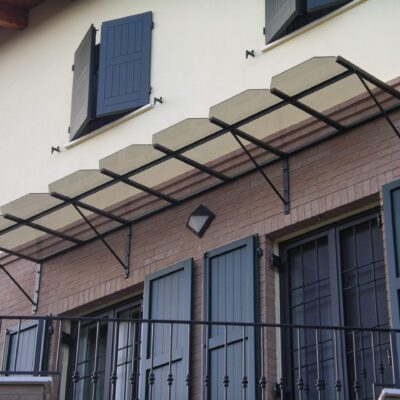 Produzione pensiline in ferro Modena