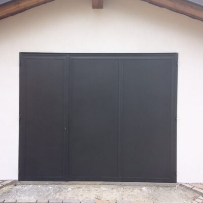 Produzione portoni di sicurezza in ferro Modena