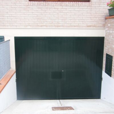 Produzione portoni in ferro Modena