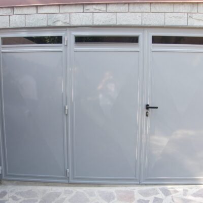 Produzione portoni di sicurezza in ferro Modena