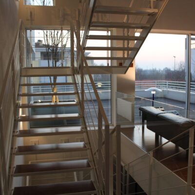 Produzione scale d'arredo in ferro Modena