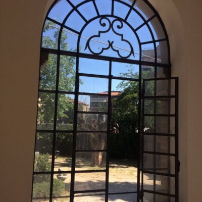 Produzione vetrate in ferro Modena