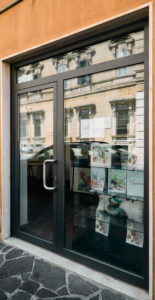 Porte-particolari-4-155x300